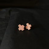 X Studs - Cream