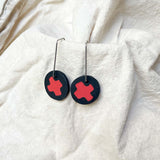 Crossed Nought Dangles - Black Red - Tiny